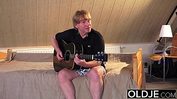 old man in room and young sex movie