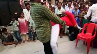 village hot dance vuclips