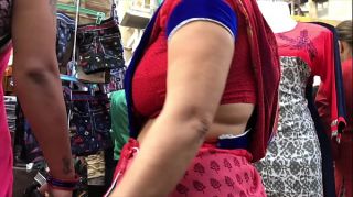 aunty boobs jumping in market