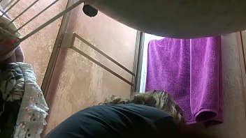 slieping naked mom iden camera