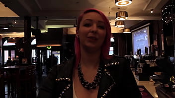 candid slut showing their asscheeks in public