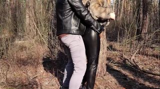 porn_fur_coats_and_leather