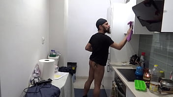 nude house cleaning