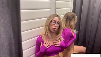 girl locker room spy
