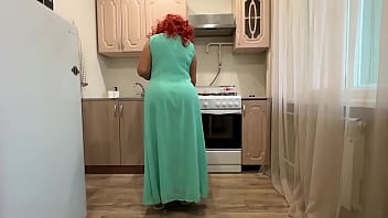 son satisfies mom analky