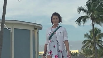 nesaporn wife hairy upskirt
