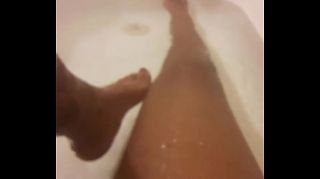 srilankan vilage girl bathing