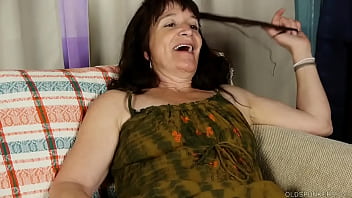sexy masteraing granny talking sexy