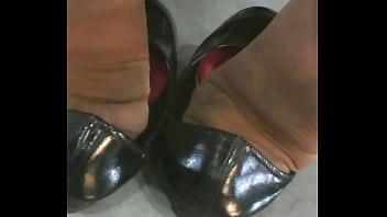 stunning shieplay feet soles legs