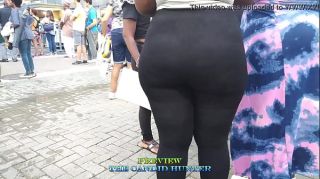 candid beach huge butts