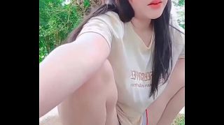 thai girl show her pussy com