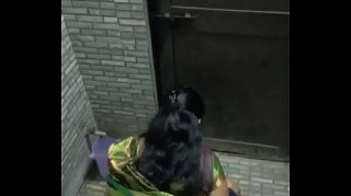 saree aunty piss pussy