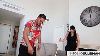 babs cuck boy cleanup