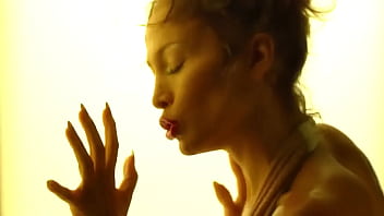 iggy azalea nude anybunny com
