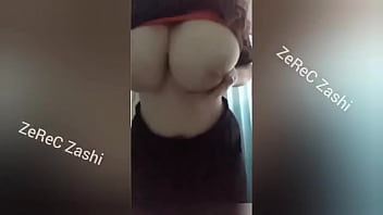 nitu singh boobs show