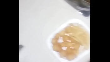 cum food tube