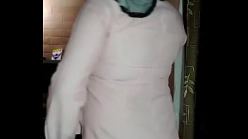kissing crossdresser porn
