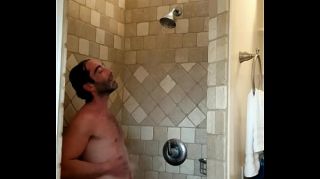 man_in_shower_wanking