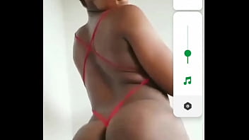 ebony twerk tube